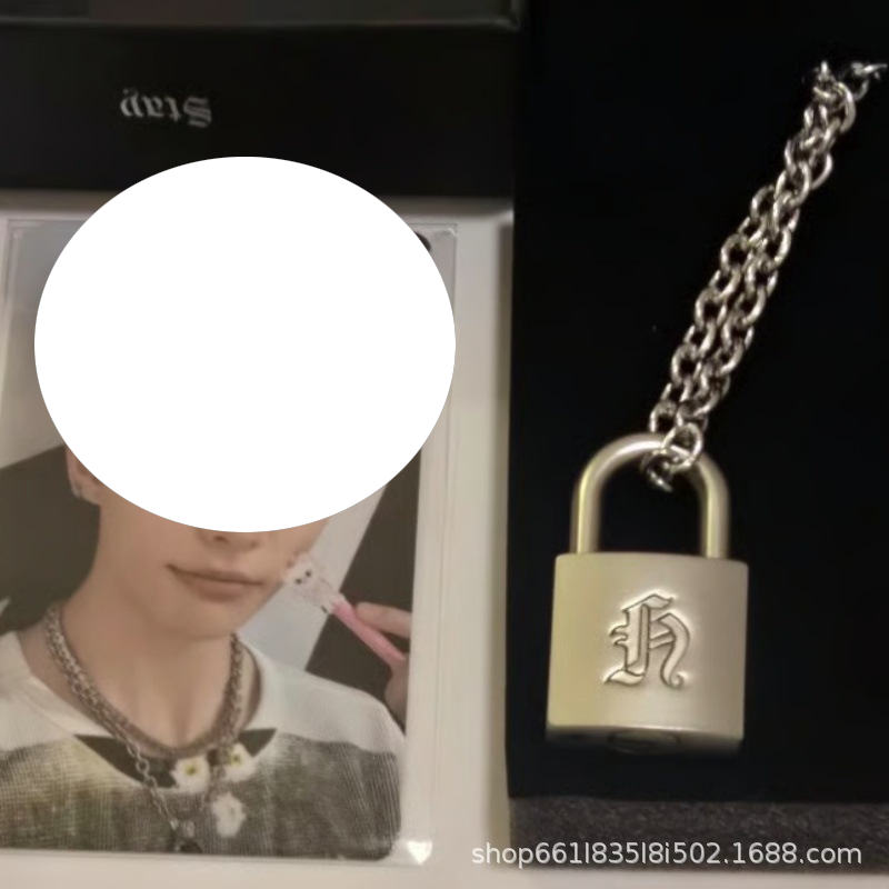 Ashionable Creative Metal Lock - Men Accessories Korea ulasan dan harga